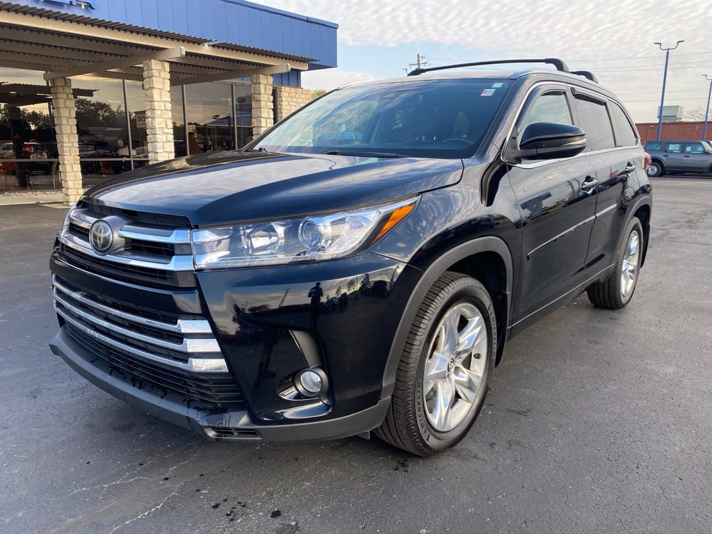 Used 2018 Toyota Highlander Limited w/ Protection Package #3 AWD/4WD image 7