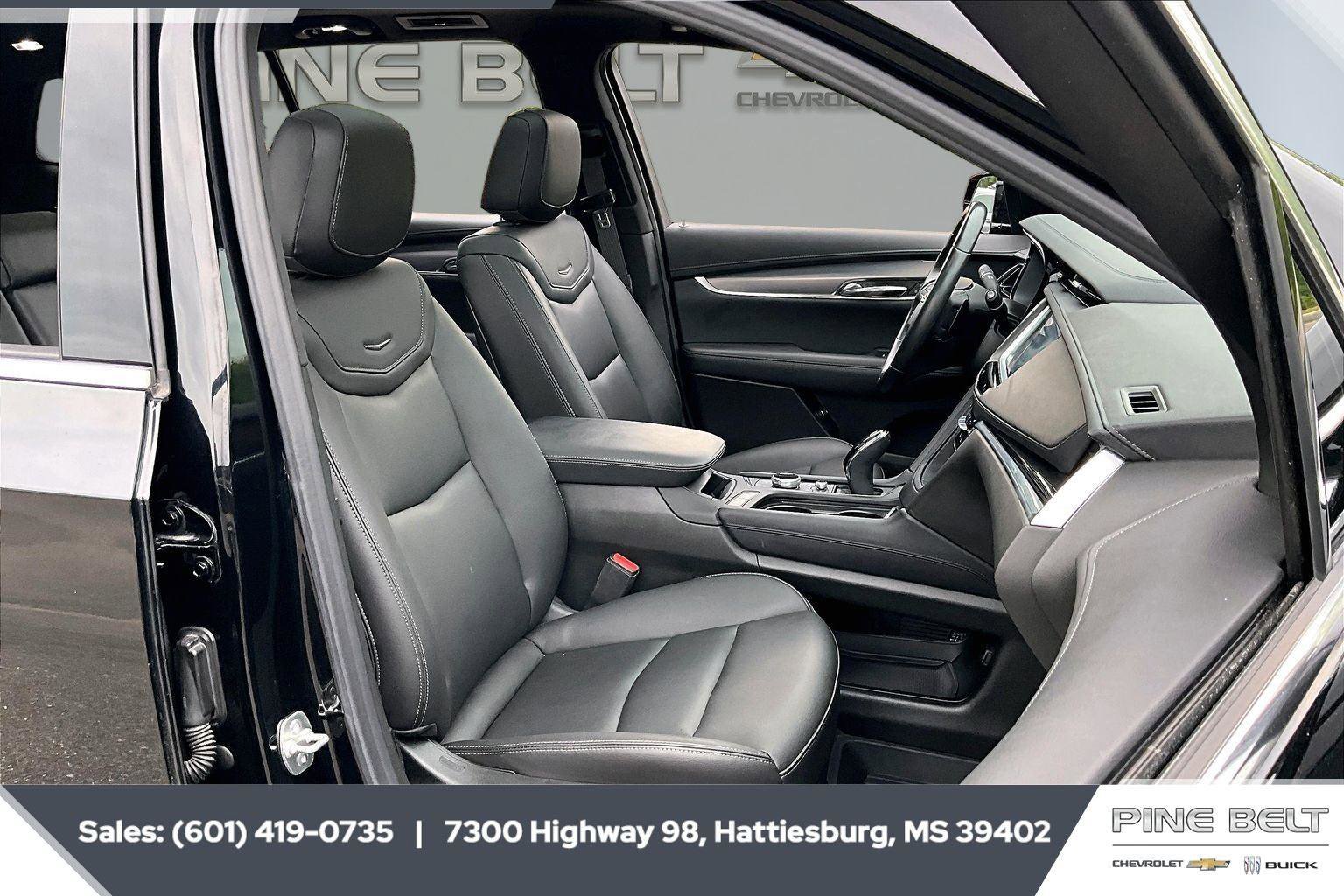 Used 2024 Cadillac XT6 Luxury FWD image 6