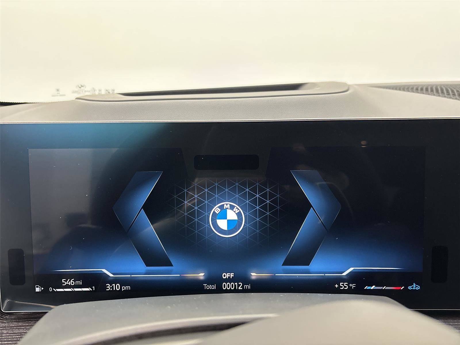 New 2026 BMW X6 xDrive40i image 28