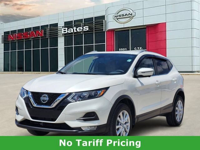 Used 2021 Nissan Rogue Sport SV w/ Technology Package FWD image 2