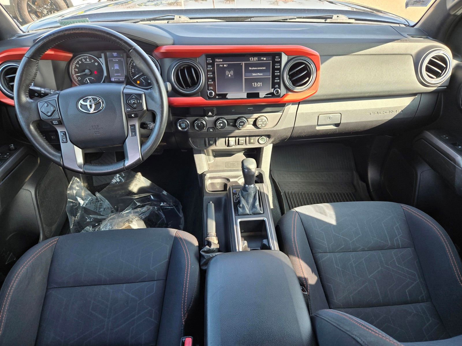 Used 2020 Toyota Tacoma TRD Off-Road image 13