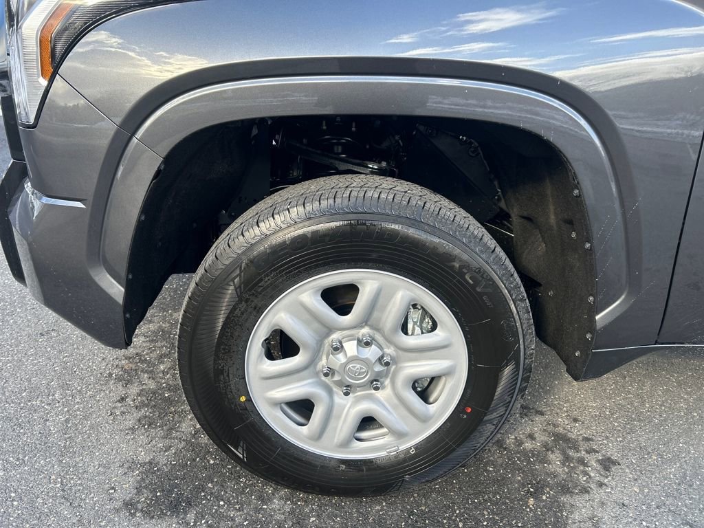 New 2026 Toyota Tundra SR image 28