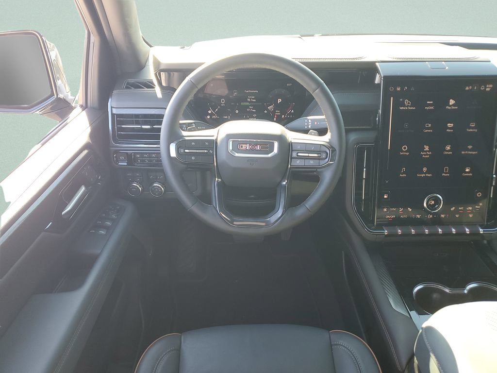 Used 2025 GMC Yukon AT4 w/ AT4 Premium Package image 15