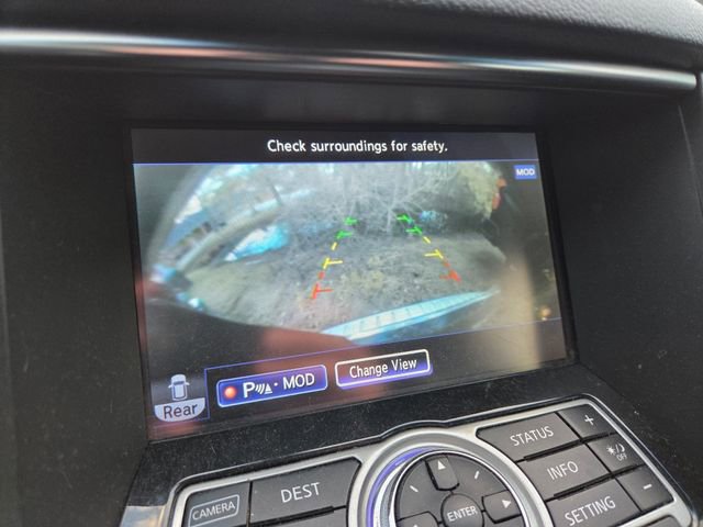 Used 2017 INFINITI QX70 AWD w/ Premium Package image 12