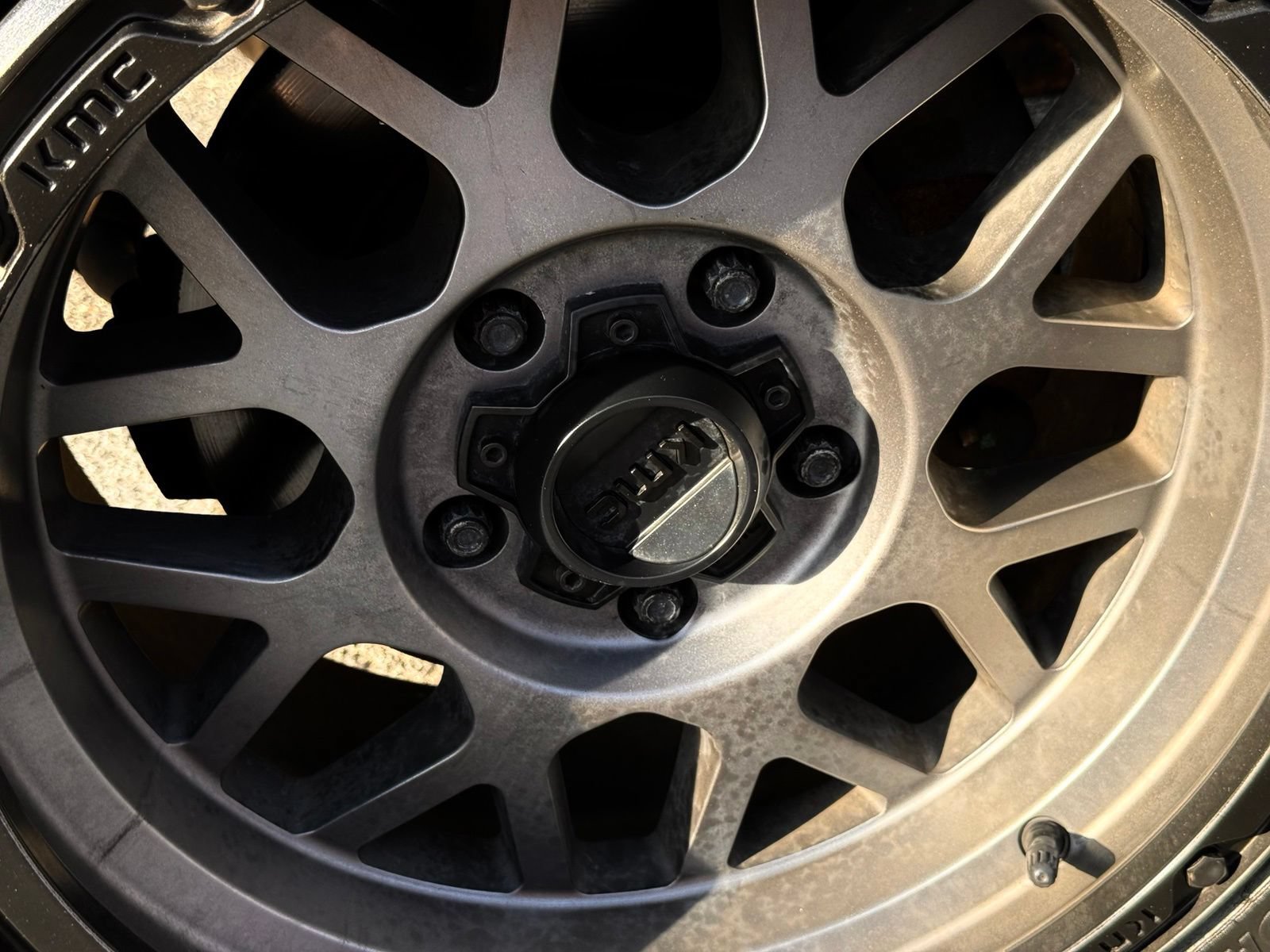 Used 2018 Jeep Wrangler Unlimited Sport S AWD/4WD image 13