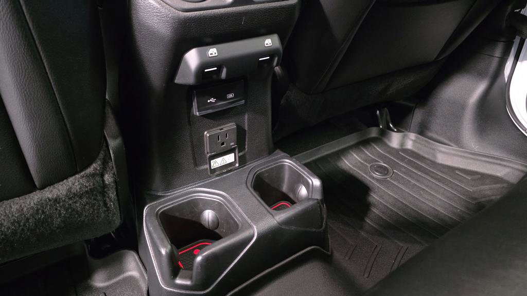 Used 2020 Jeep Gladiator Overland image 16