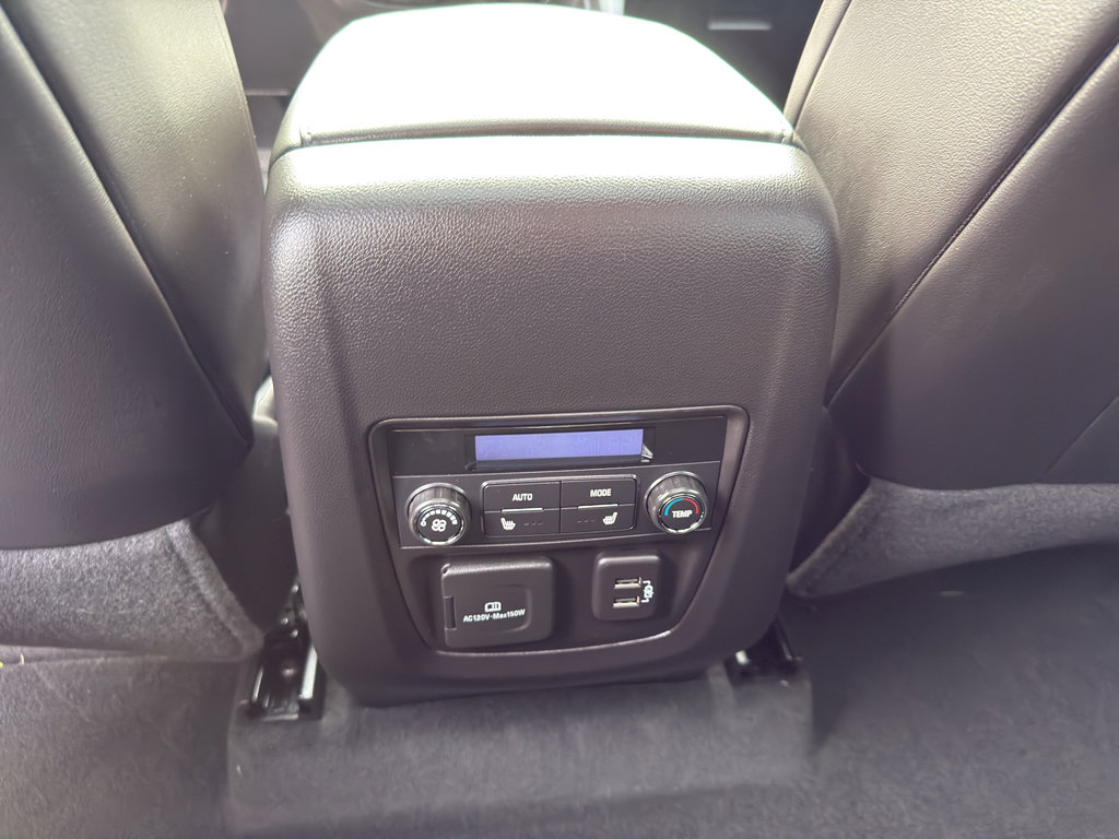 Used 2023 Buick Enclave Avenir w/ Avenir Technology Package image 33