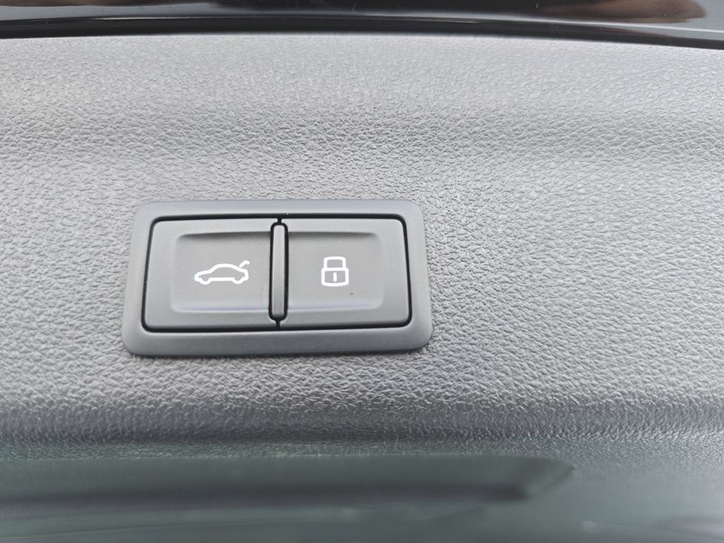 Used 2024 Audi RS 6 performance AWD/4WD image 27