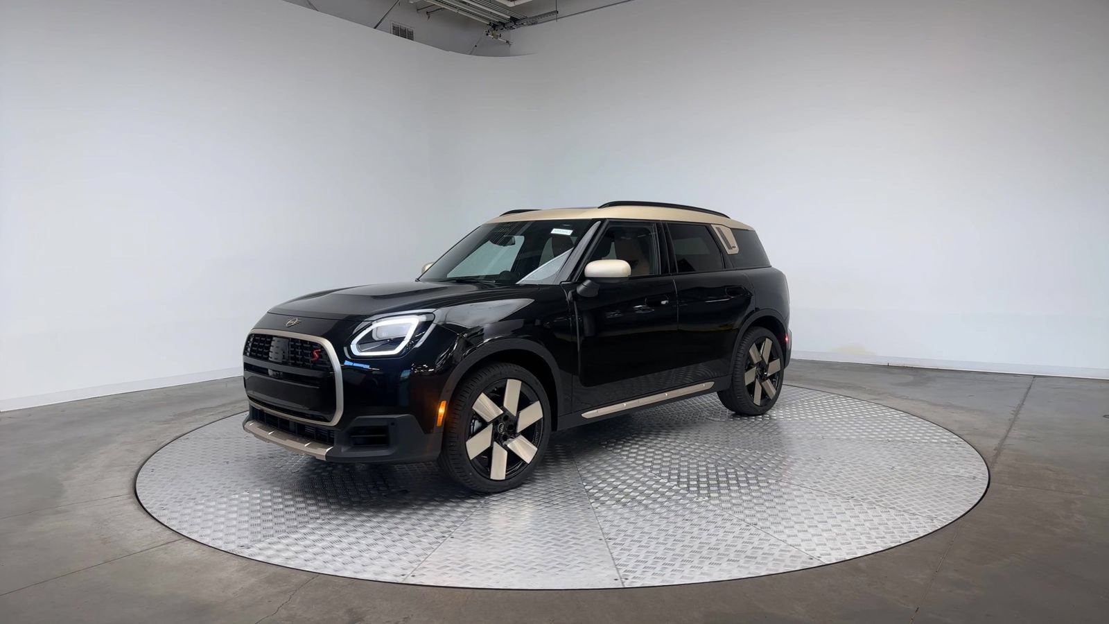 Used 2026 MINI Cooper Countryman S w/ Comfort Package Max AWD/4WD image 7