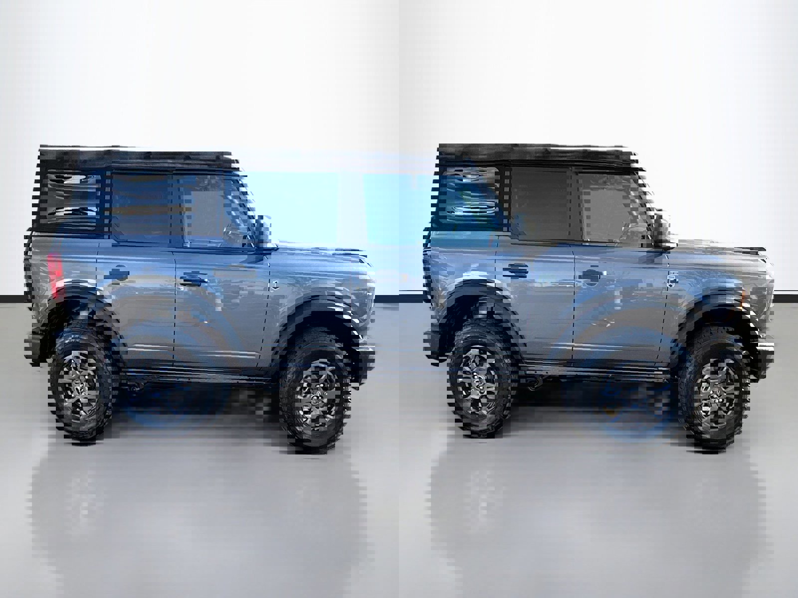 Used 2022 Ford Bronco Big Bend image 8