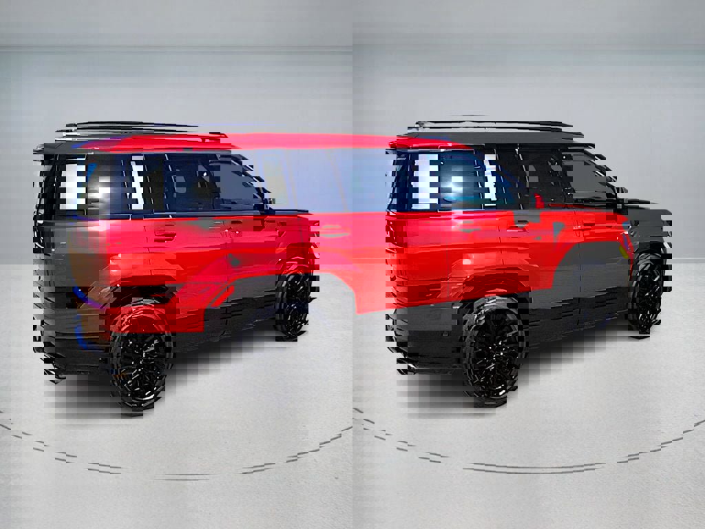 Used 2025 Hyundai Santa Fe Calligraphy image 3