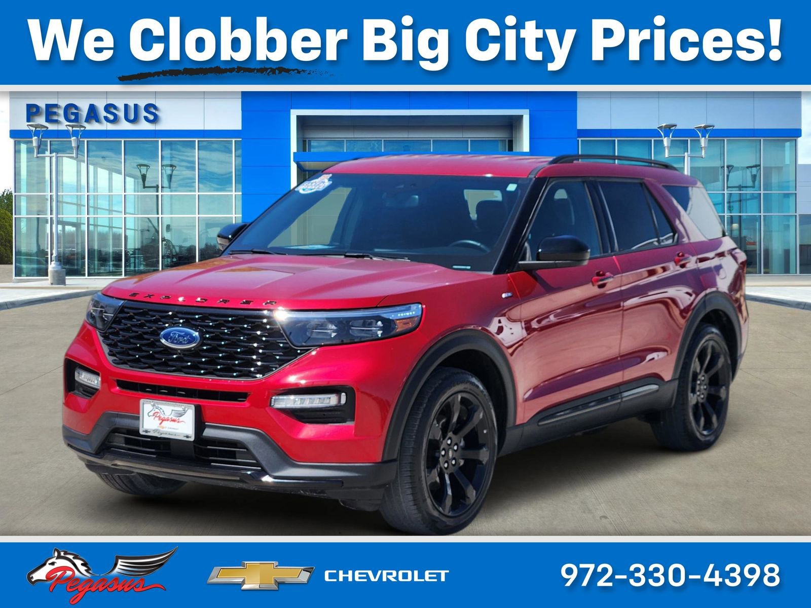 Used 2024 Ford Explorer ST-Line w/ Class IV Trailer Tow Package image 2