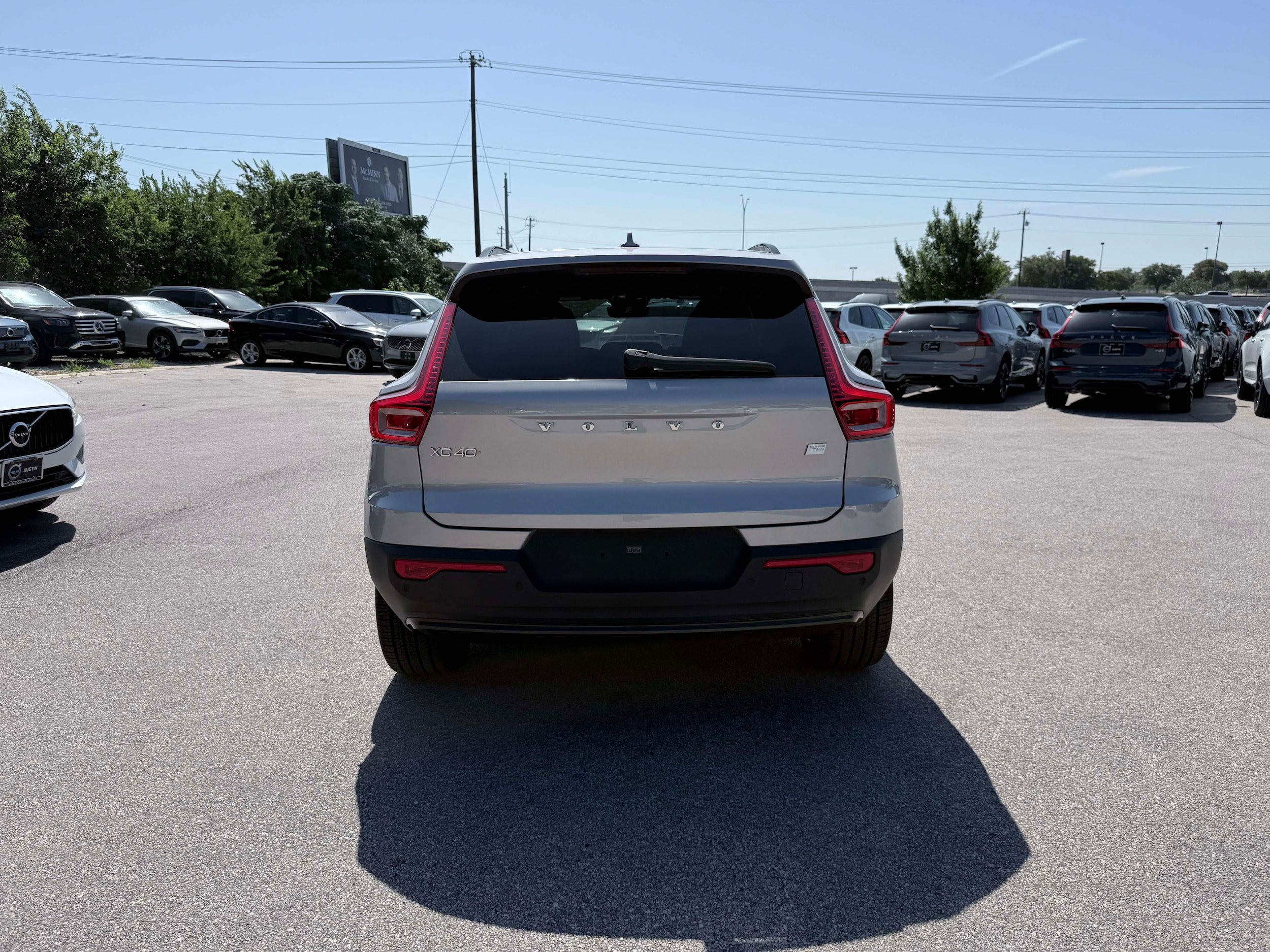 Certified 2023 Volvo XC40 Recharge Ultimate AWD/4WD image 5