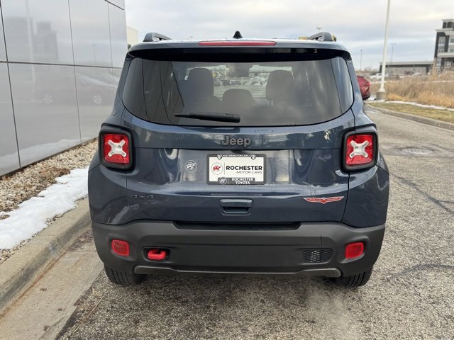Used 2020 Jeep Renegade Trailhawk w/ Cold Weather Group image 37