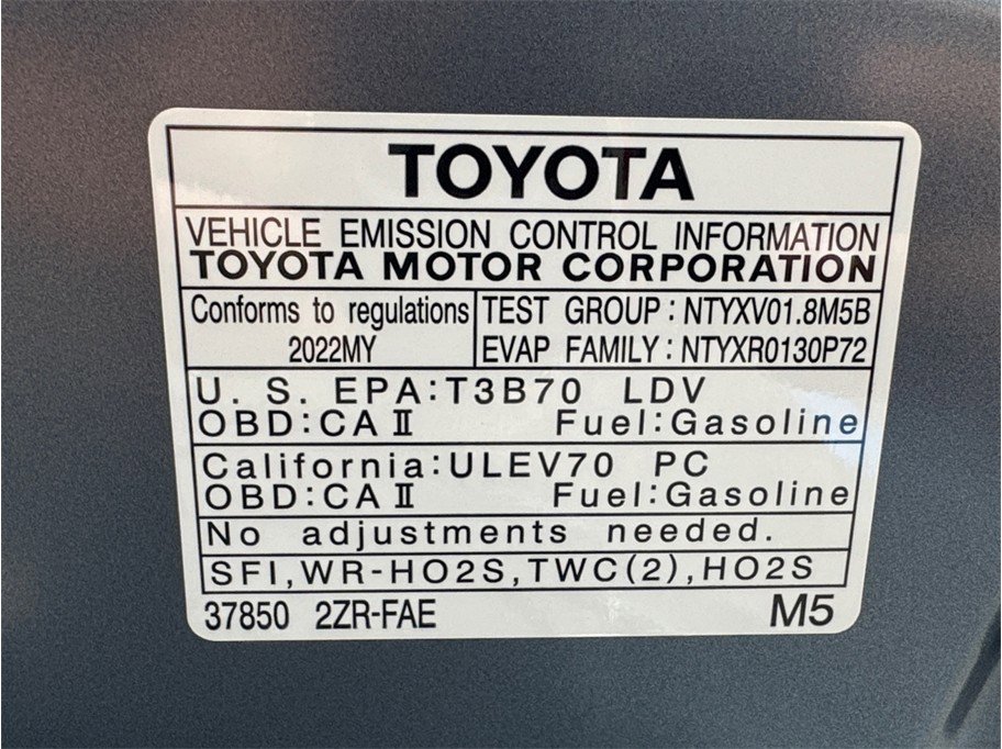 Used 2022 Toyota Corolla LE w/ Carpet Mat Package (TMS) image 26