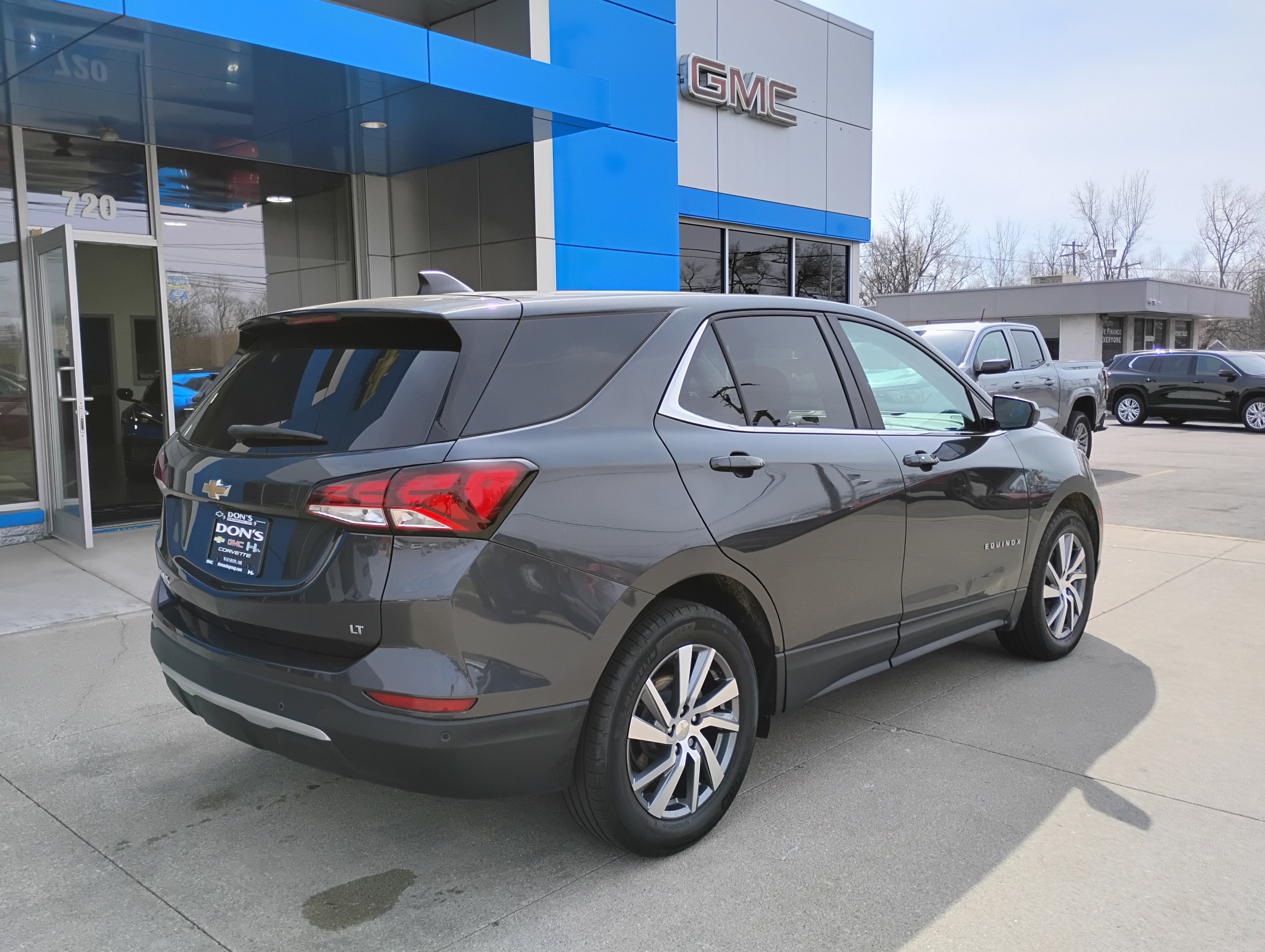 Used 2023 Chevrolet Equinox LT image 36