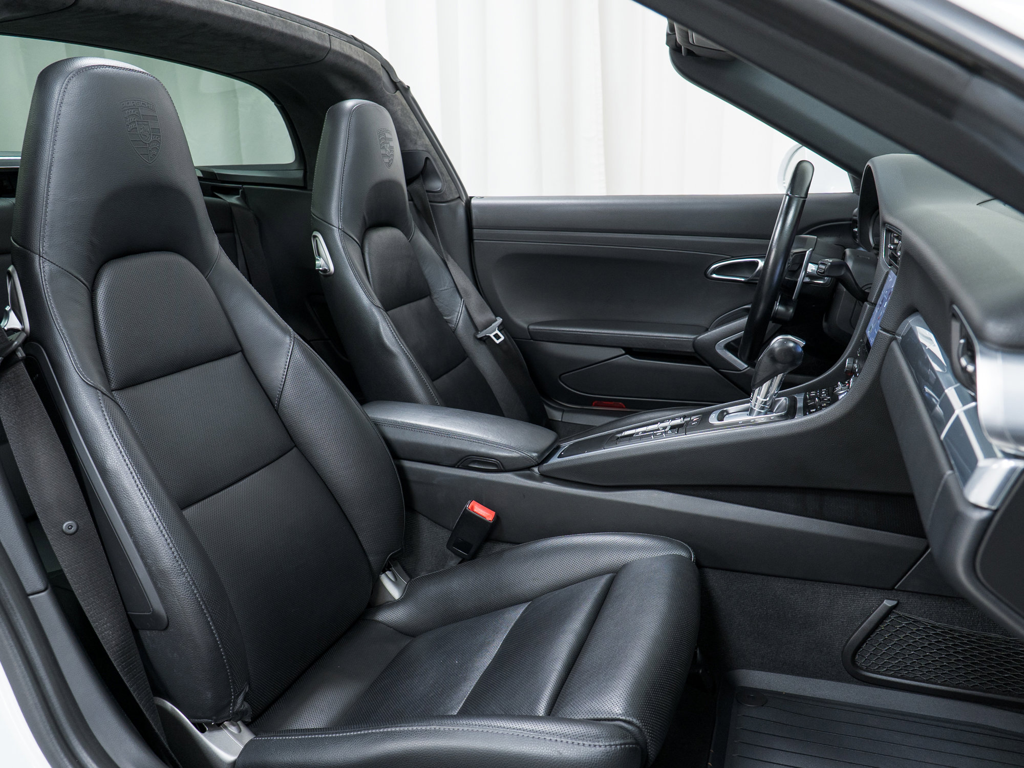 Certified 2019 Porsche 911 Targa 4S image 28