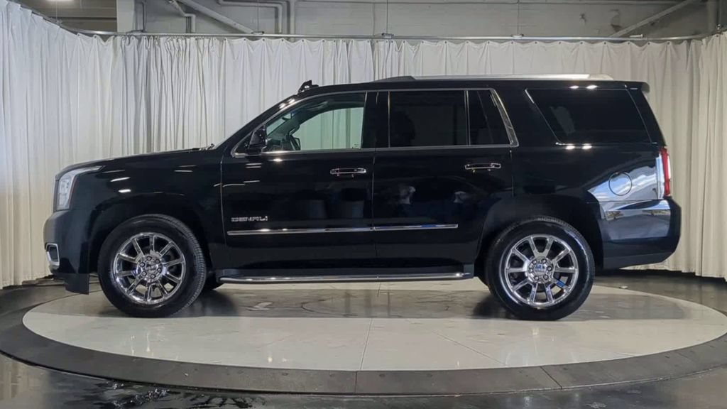 Used 2016 GMC Yukon Denali w/ Open Road Package AWD/4WD image 6