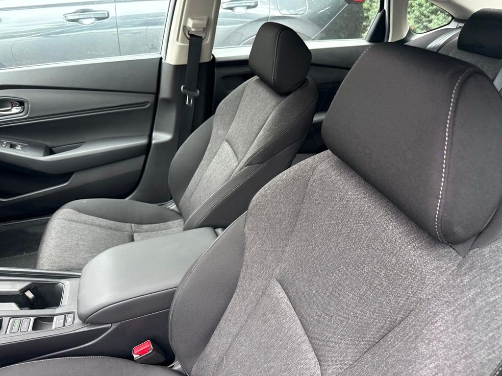 Certified 2025 Honda Accord SE image 12