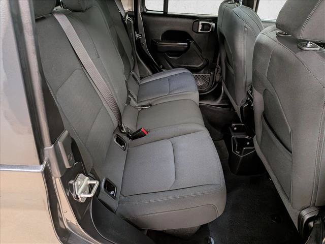 Used 2021 Jeep Gladiator Sport AWD/4WD image 22
