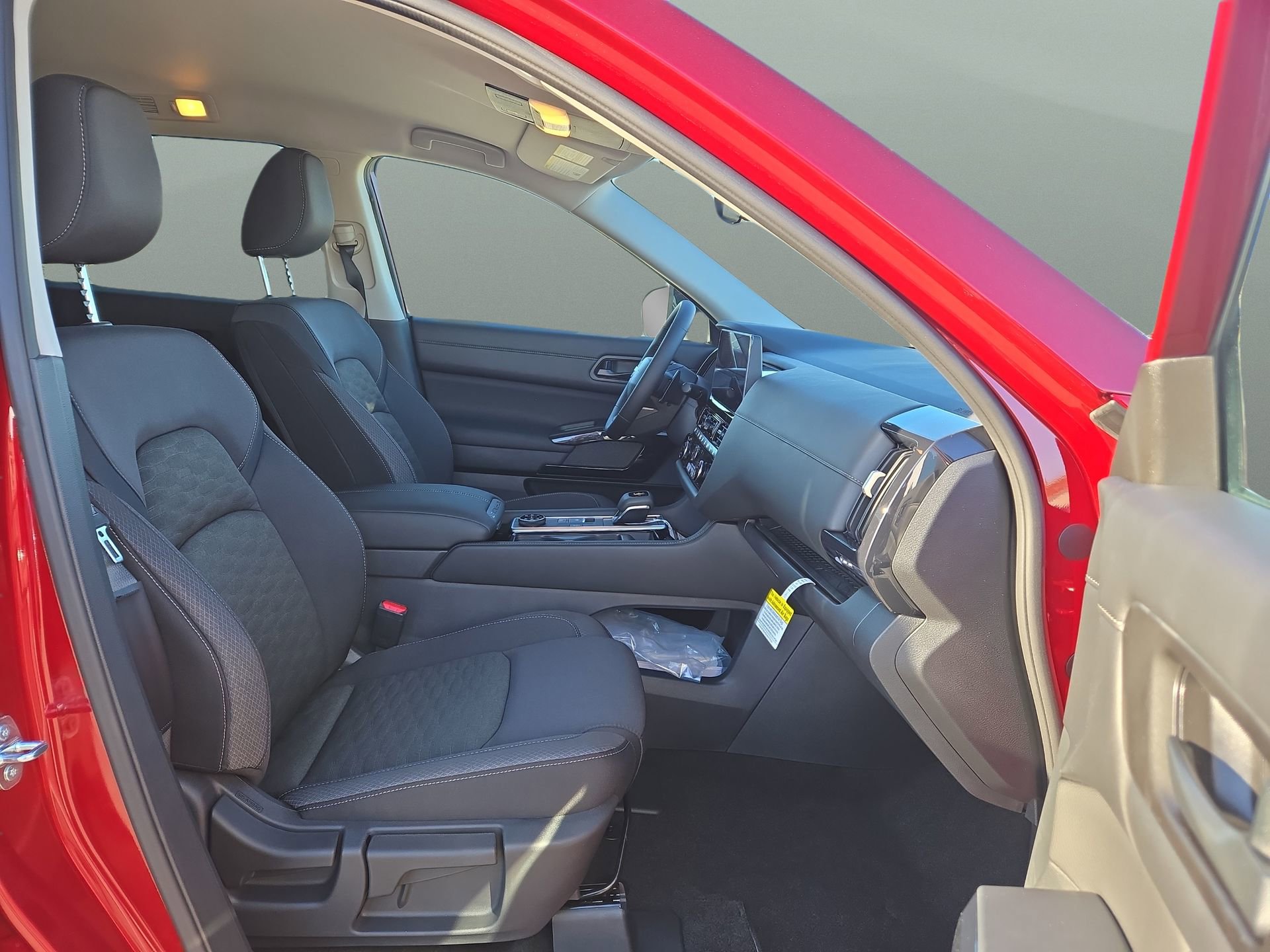 New 2026 Nissan Pathfinder SV image 15