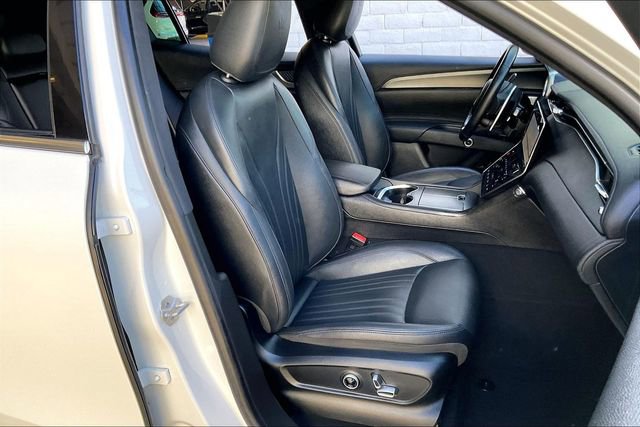 Used 2024 Maserati Grecale GT image 6