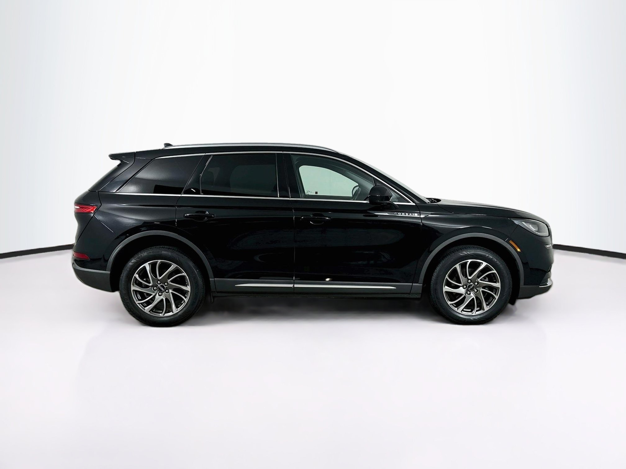 Used 2021 Lincoln Corsair AWD w/ Equipment Group 101A image 10