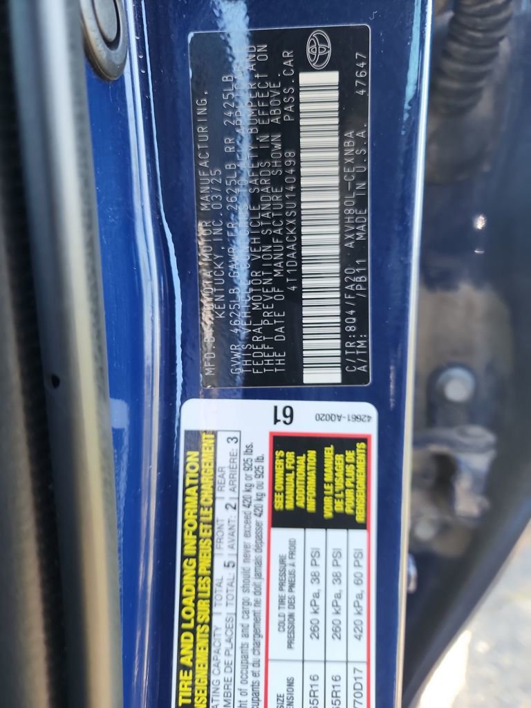 Used 2025 Toyota Camry LE image 39