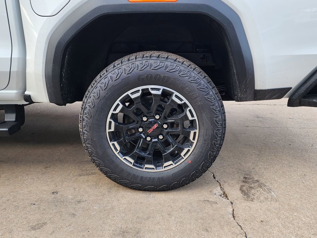 New 2026 GMC Canyon AT4 w/ Technology Plus Package image 55