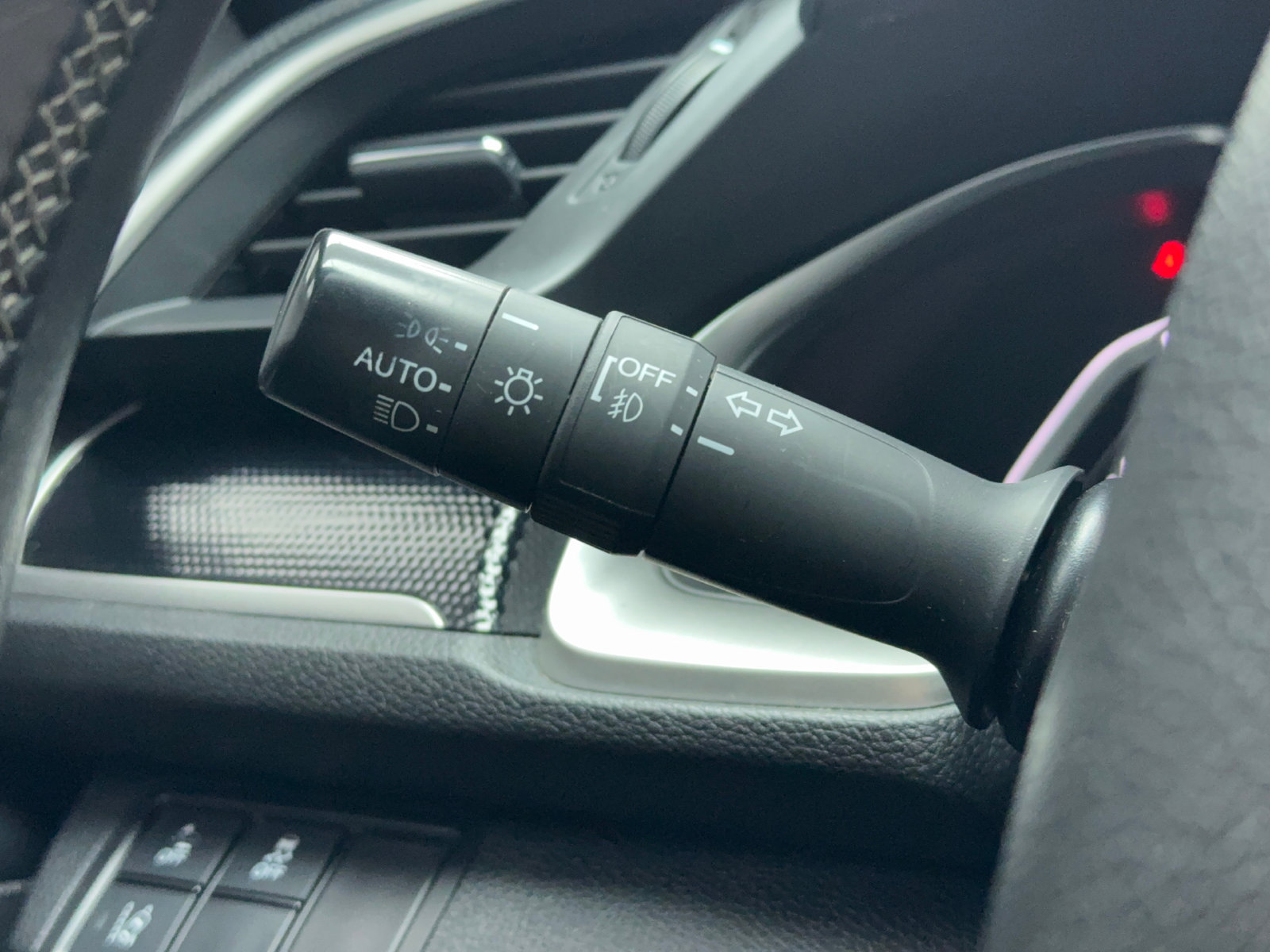 Used 2020 Honda Civic Sport image 35