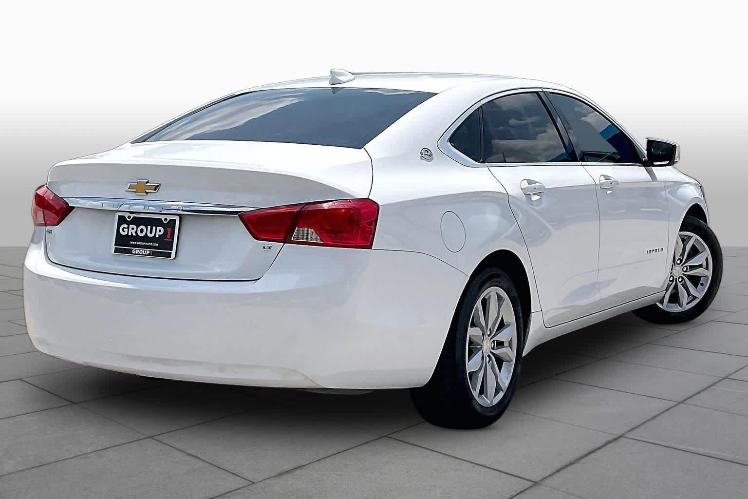 Used 2018 Chevrolet Impala LT FWD image 13