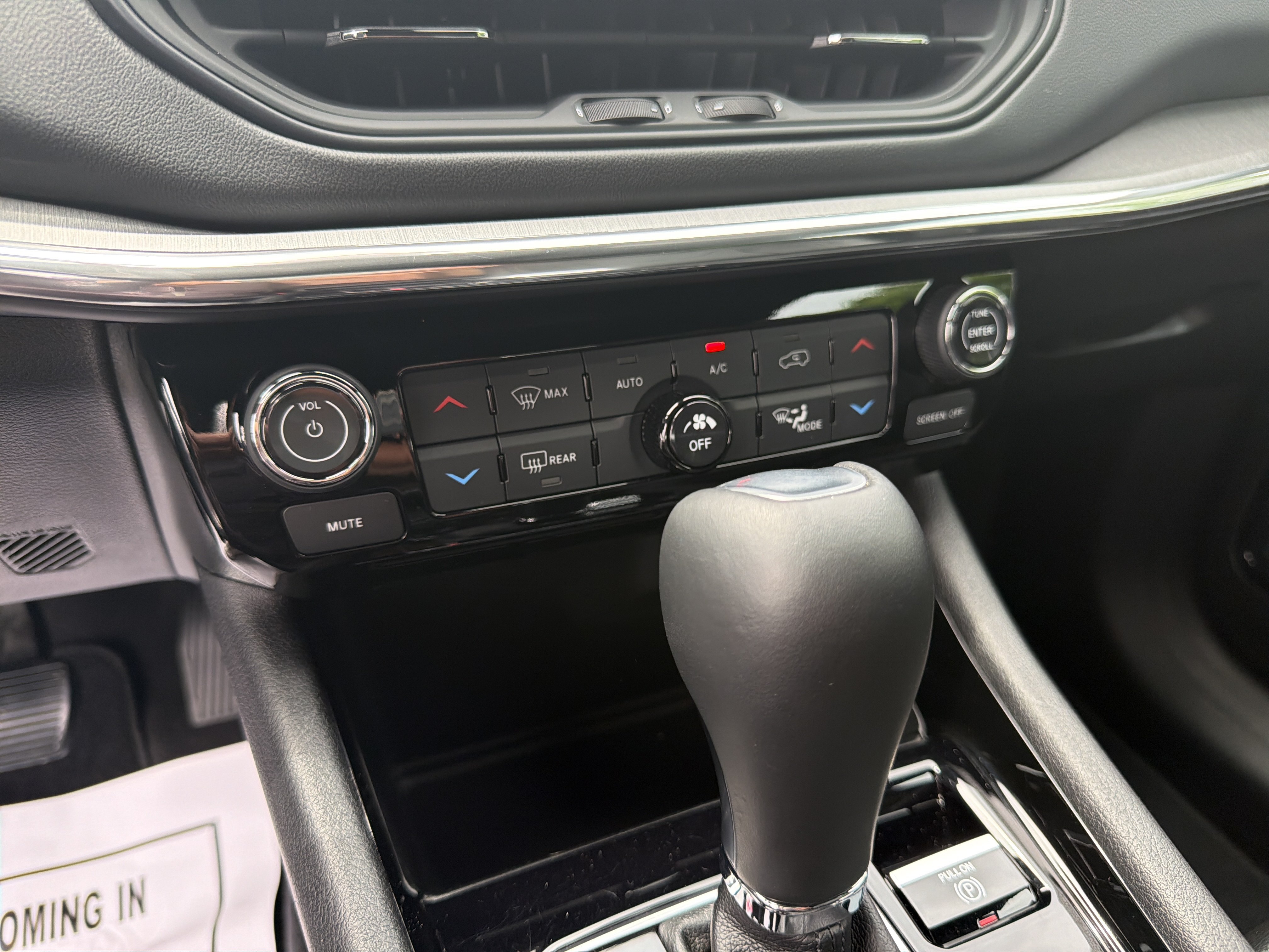 Used 2023 Jeep Compass High Altitude AWD/4WD image 19