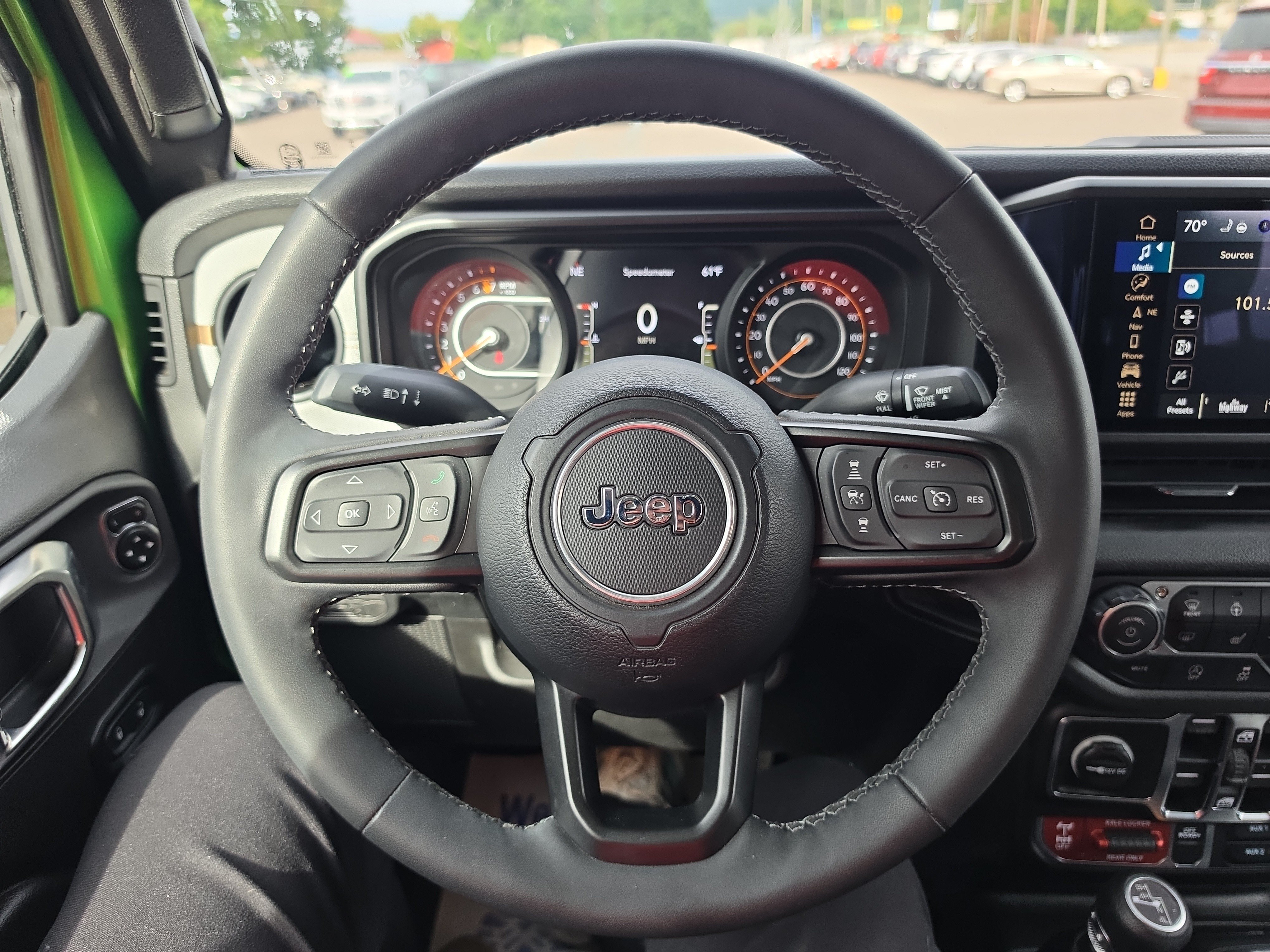 Used 2025 Jeep Gladiator Sport AWD/4WD image 21