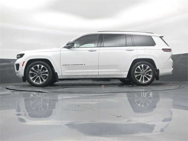 Used 2022 Jeep Grand Cherokee L Overland w/ Advanced Protech Group III image 45