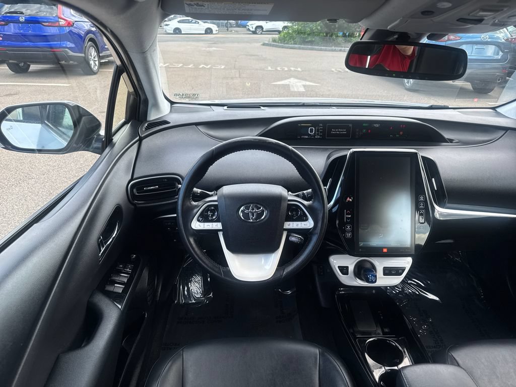 Used 2019 Toyota Prius Prime Advanced FWD image 12