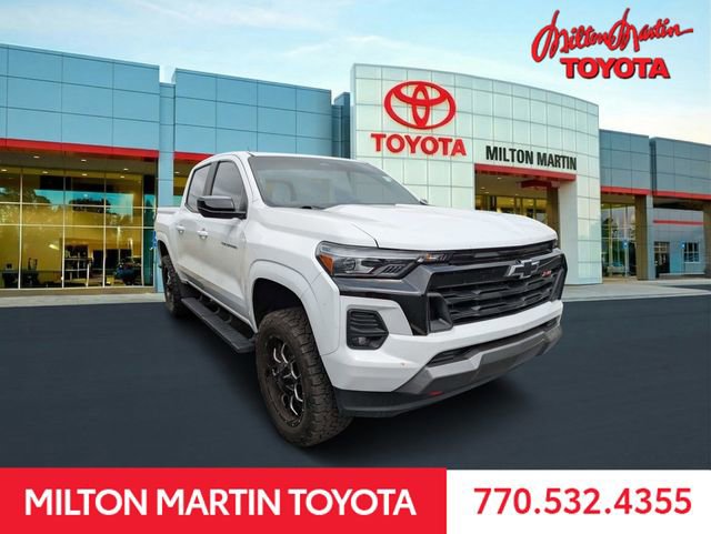 Used 2023 Chevrolet Colorado Z71 w/ Z71 Convenience Package 2 image 1