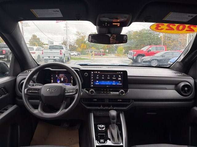 Used 2023 Chevrolet Colorado Trail Boss w/ Technology Package AWD/4WD image 19