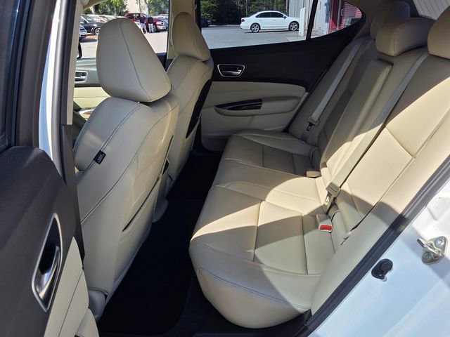 Used 2018 Acura TLX FWD image 10