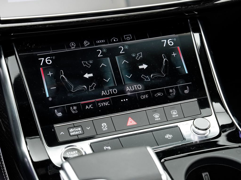 Certified 2025 Audi Q7 3.0T Premium Plus AWD/4WD image 17