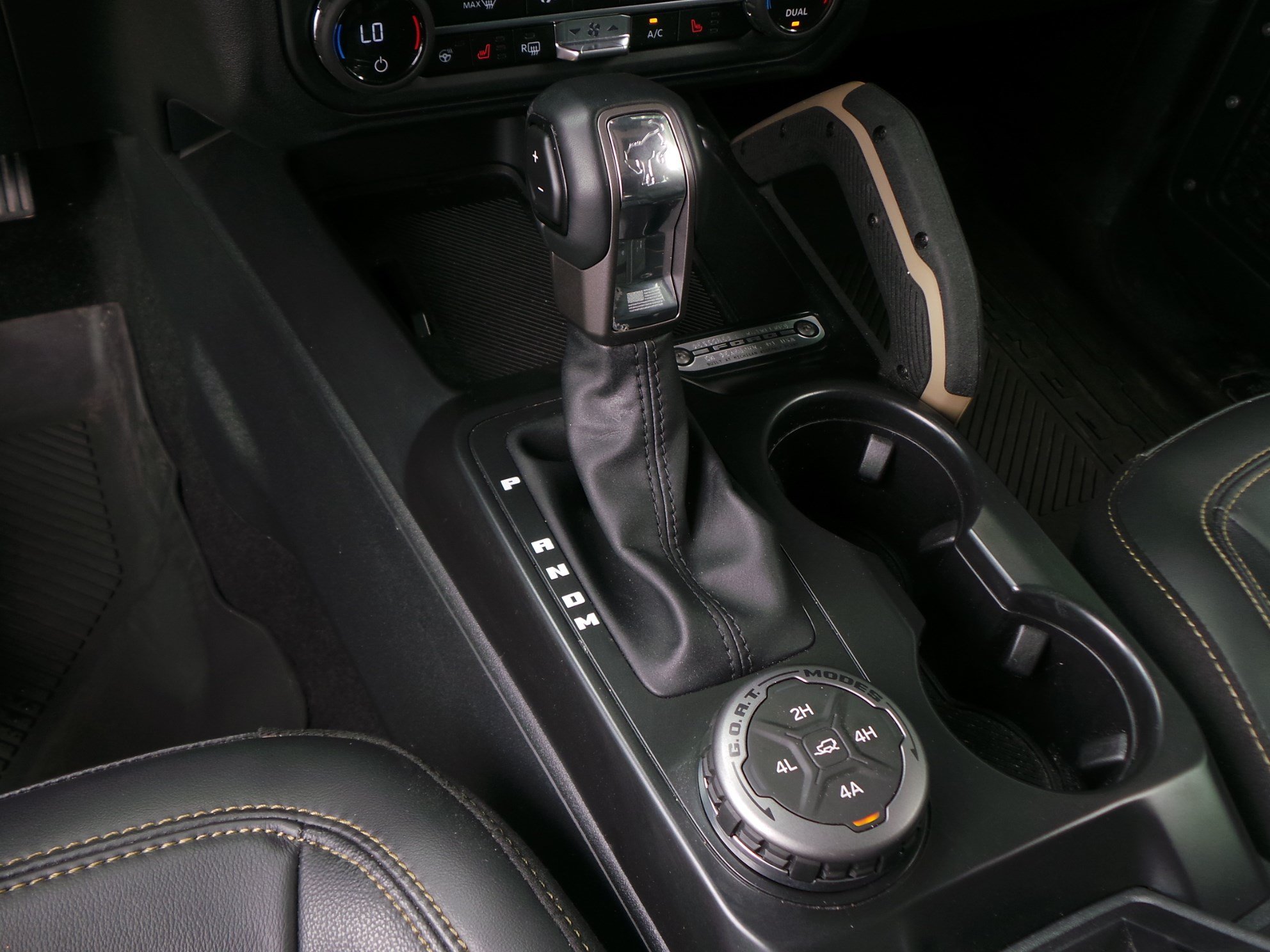 Used 2025 Ford Bronco Badlands AWD/4WD image 37