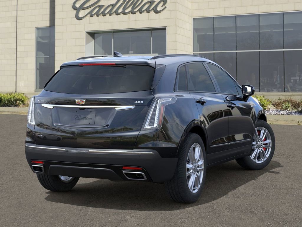 New 2026 Cadillac XT5 Sportv w/ LPO, Floor Liner Package image 4