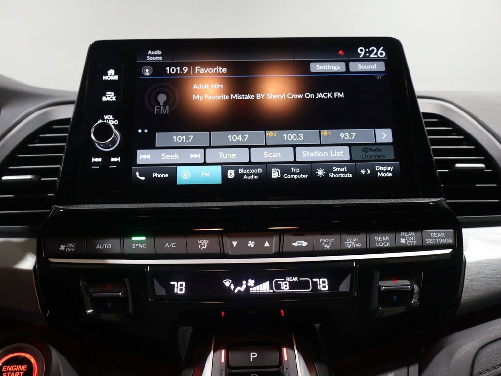 Used 2025 Honda Odyssey Sport-L image 23