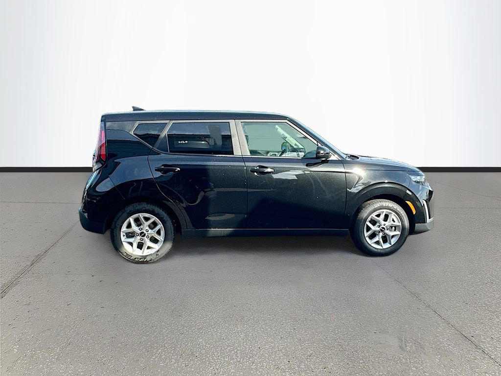 Certified 2025 Kia Soul LX w/ LX Technology Package image 8