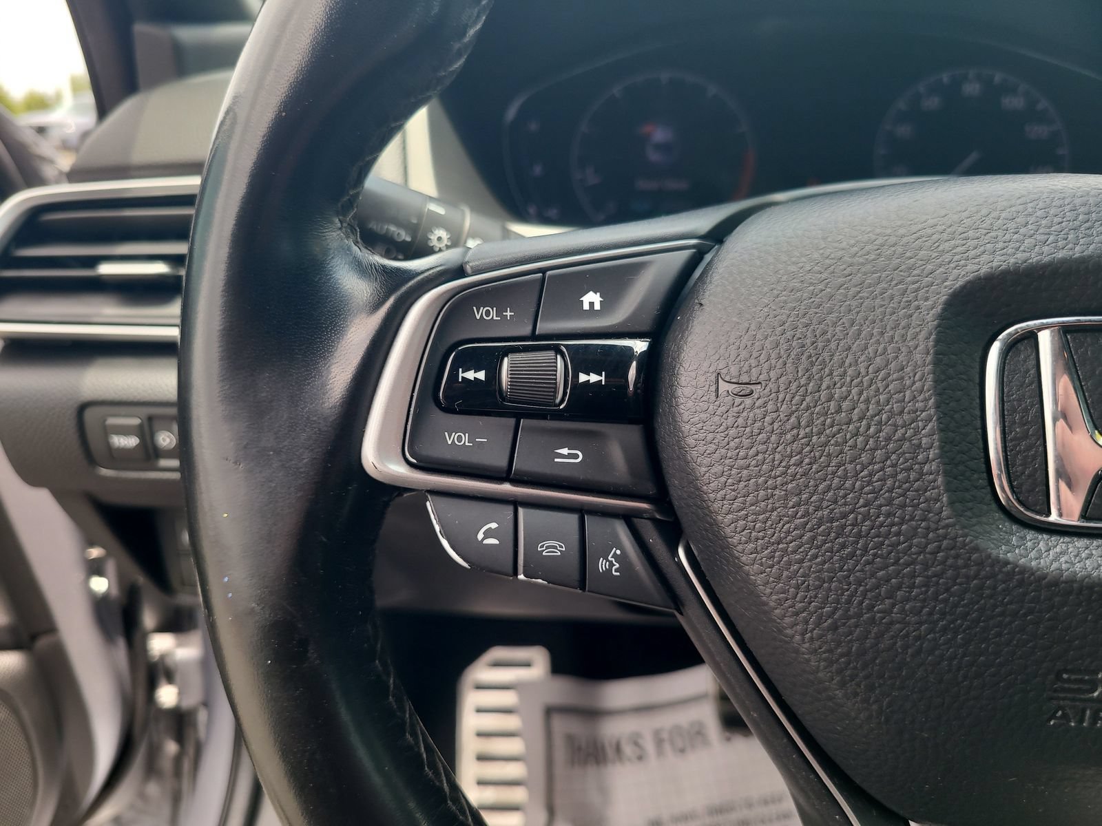 Used 2020 Honda Accord Sport image 14