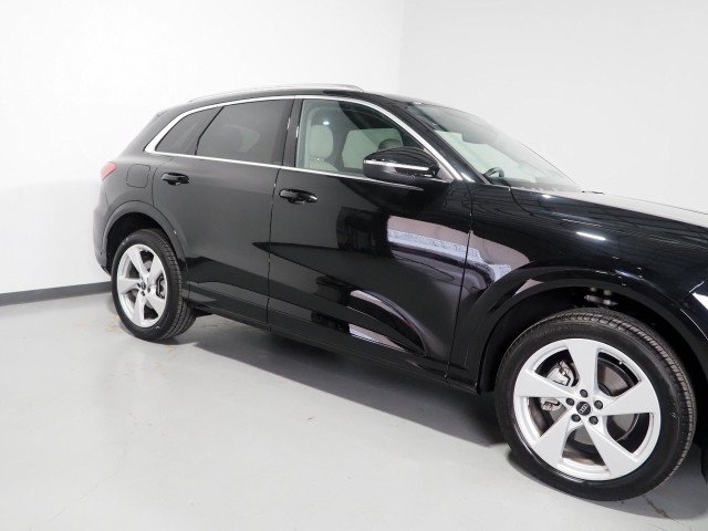 Used 2025 Audi Q5 2.0T Premium Plus AWD/4WD image 60