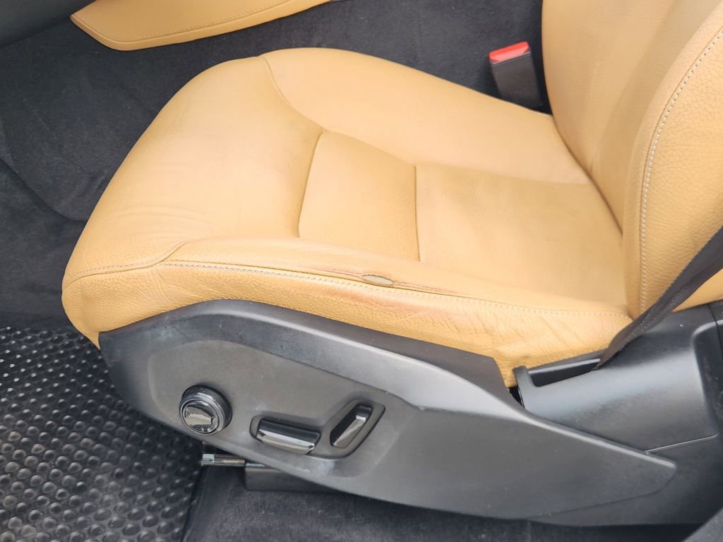 Used 2016 Volvo XC90 T6 Momentum w/ Momentum Plus Package image 22
