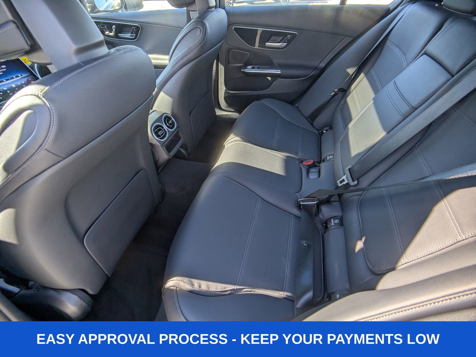 Used 2025 Mercedes-Benz C 300 Sedan image 15