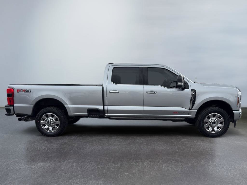 Used 2024 Ford F350 Platinum AWD/4WD image 6