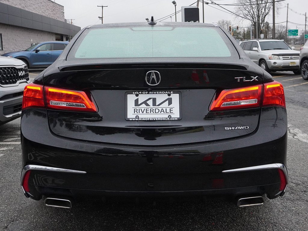 Used 2018 Acura TLX V6 SH-AWD w/ Advance Package image 13
