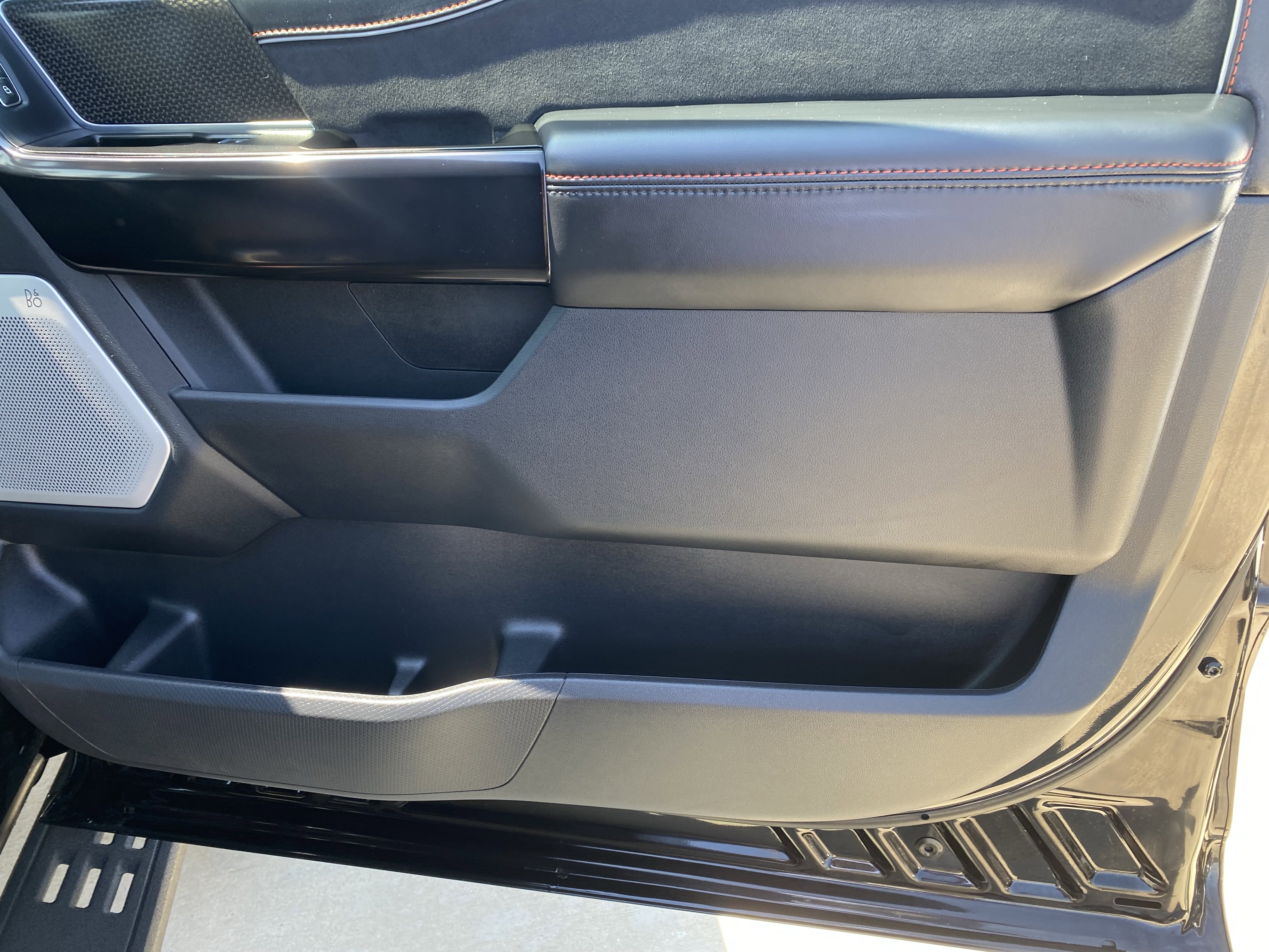 Used 2025 Ford F150 Raptor w/ Equipment Group 803A Raptor R image 8